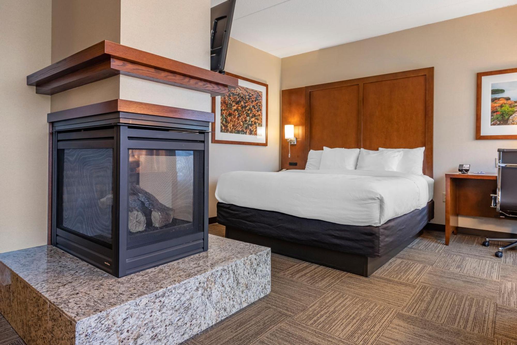 Lift Bridge Lodge, Ascend Hotel Collection Duluth Extérieur photo